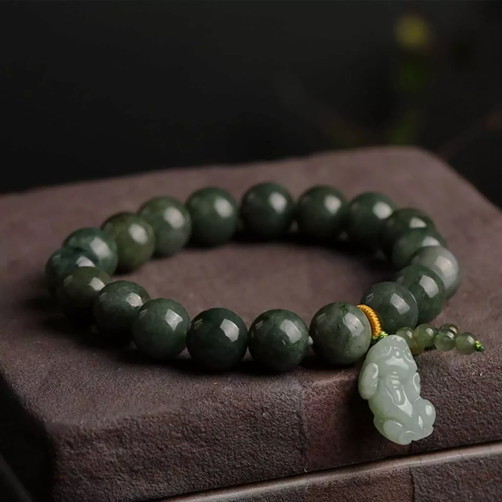 Attract wealth-Jadeite Pixiu jade bracelet
